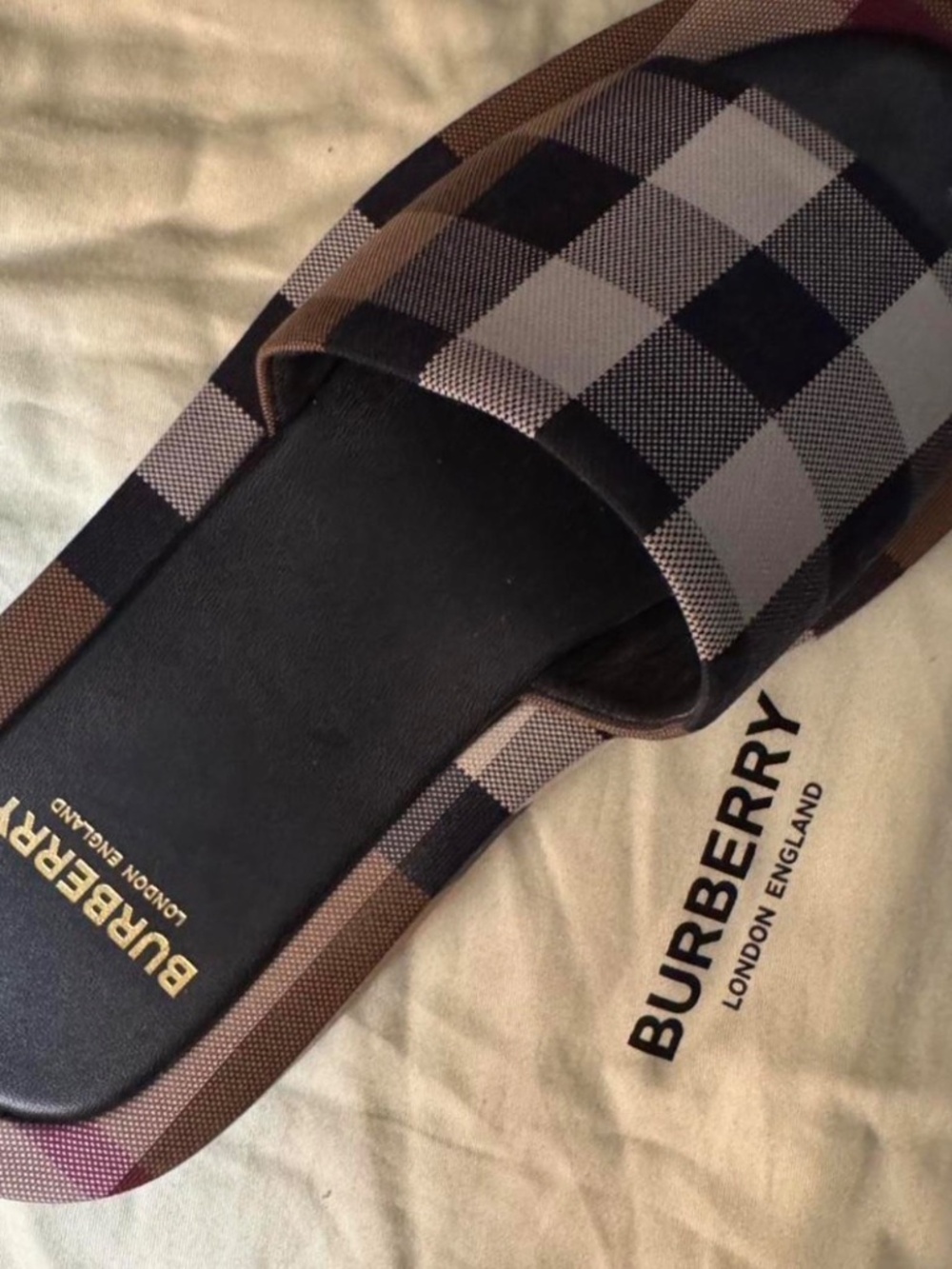 AUTHENTIC Burberry Buckingham Check Platform Slide Sandals - Picture 2 of 3